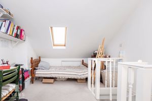 Photo 7- click for photo gallery